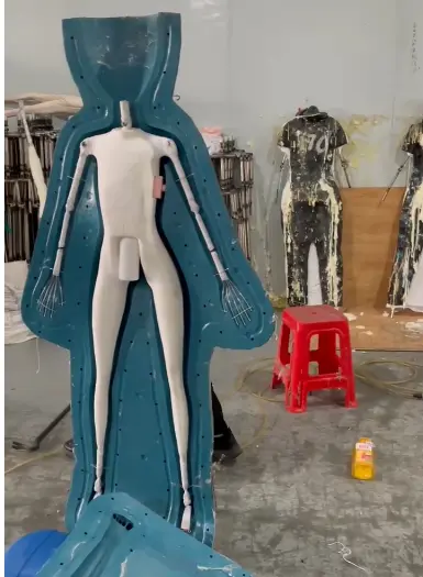 silicone doll.png